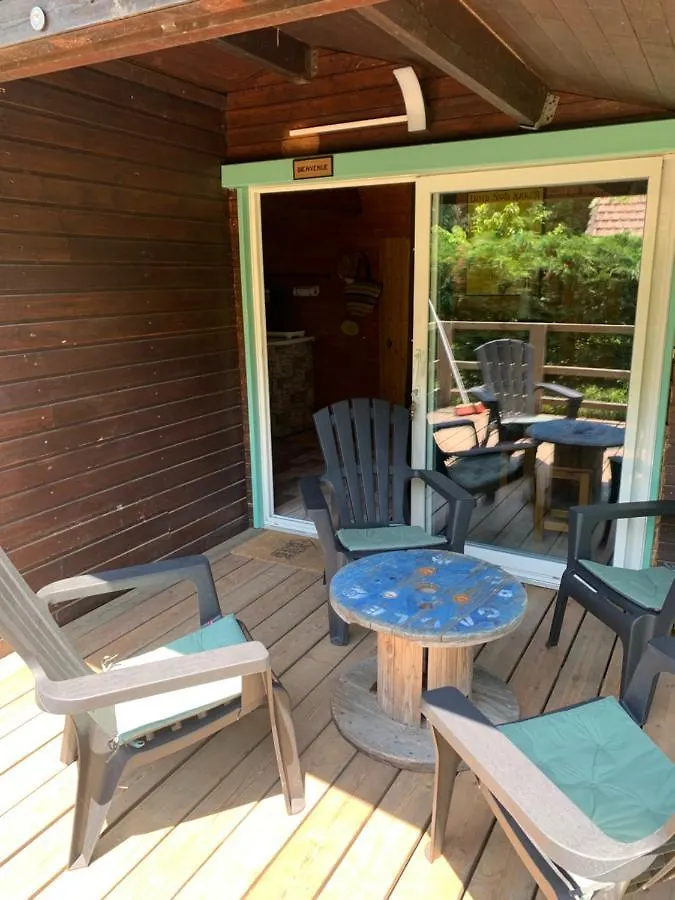 Πανσιόν Les Petits Chalets De Dudu La Voulte-sur-Rhone